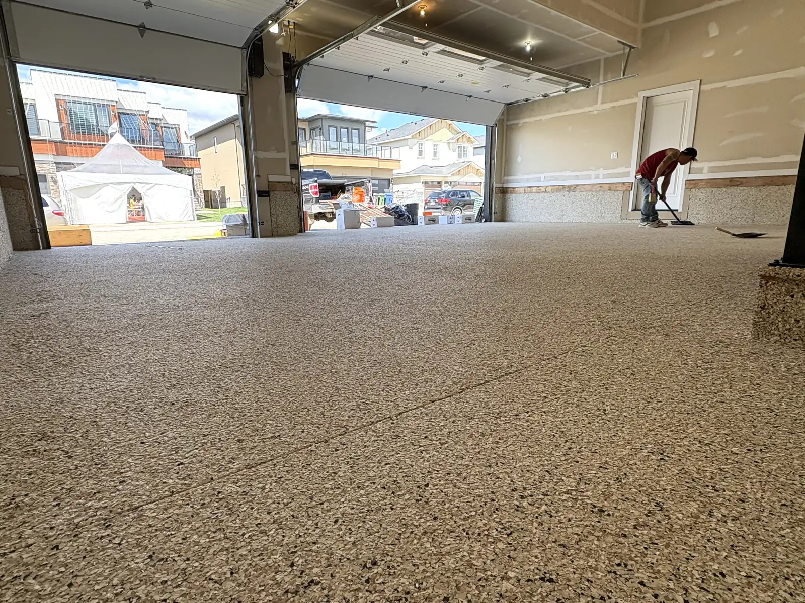 Flake epoxy garage — Calgary